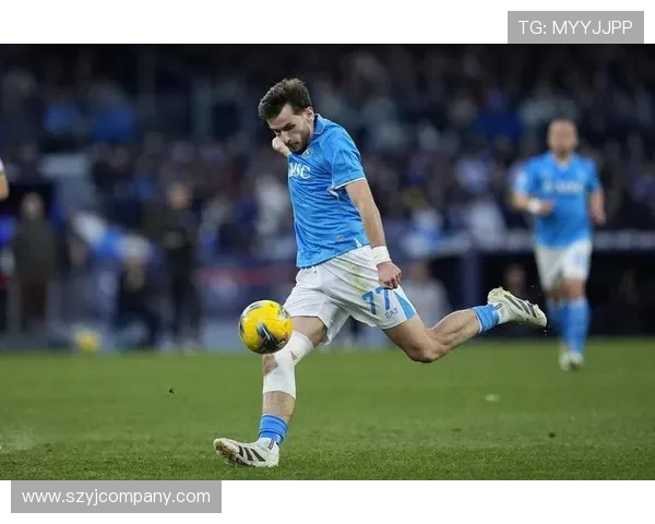 克瓦拉茨赫利亚全场表现亮眼射正进球成功过人但也遭遇多次丢球 克瓦拉茨赫利亚全场表现亮眼射正进球成功过人但也遭遇多次丢球