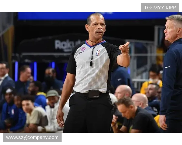 NBA官方宣布刘易斯重返裁判培养体系 将执法G联赛为中心 NBA官方宣布刘易斯重返裁判培养体系 将执法G联赛为中心